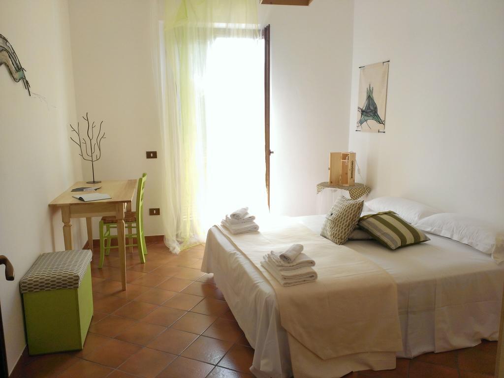 Rossobarolo Hotel Bilik gambar