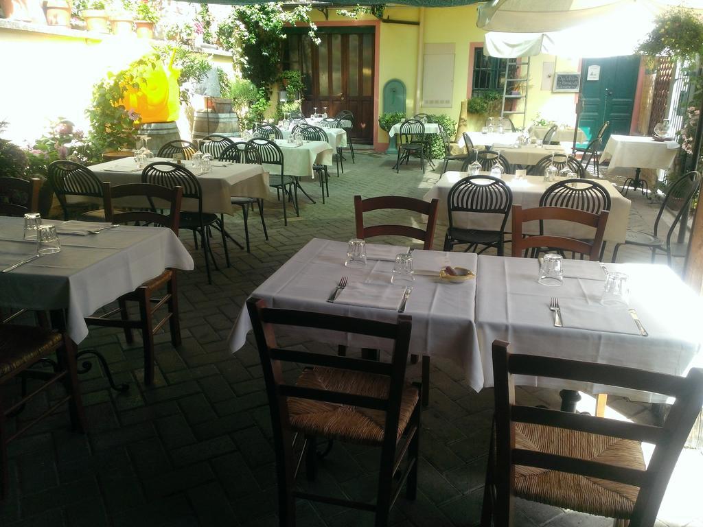 Rossobarolo Hotel Luaran gambar